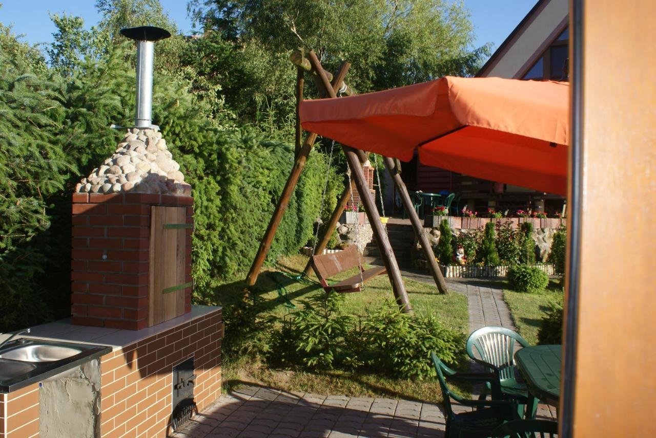 Agrodomki Okej-Bialy Dom Gardna Wielka Exterior photo